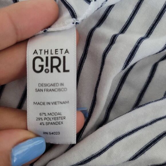 Athleta Girl girls Sz XL 14 white striped Sleeveless top - Picture 7 of 7